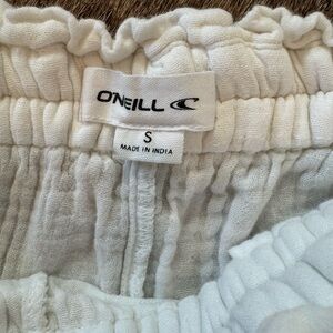 O'Neill White Cotton Shorts